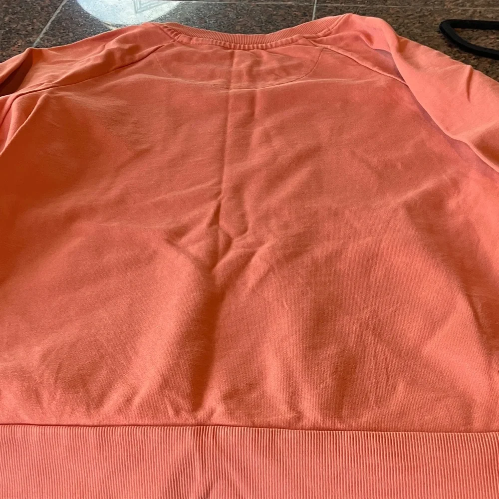 Patagonia Women's Coral Sweatshirt - Picture 4 of 4